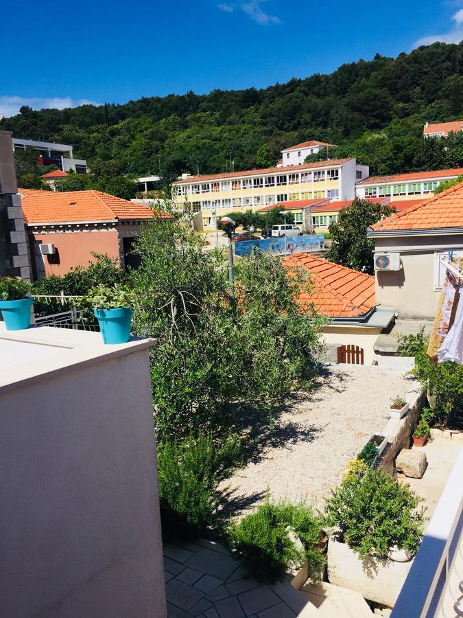 Apartments Paula Корчула Экстерьер фото